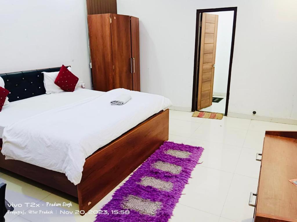 Mauji'S Villa Hotel & Guest House Allāhābād Junction Kültér fotó