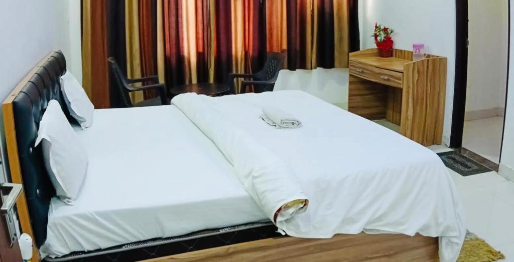 Mauji'S Villa Hotel & Guest House Allāhābād Junction Kültér fotó